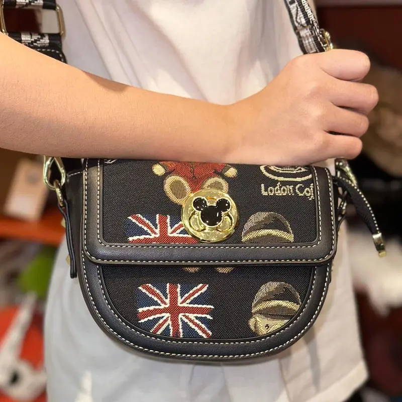 Ag Collection Bear Shoulder Bag Stylish Design Small Crossbody Bag 1