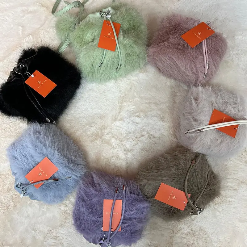Ag Collective Fluffy Crossbody Handbag Fashionable Trendy Shoulder Bag 1
