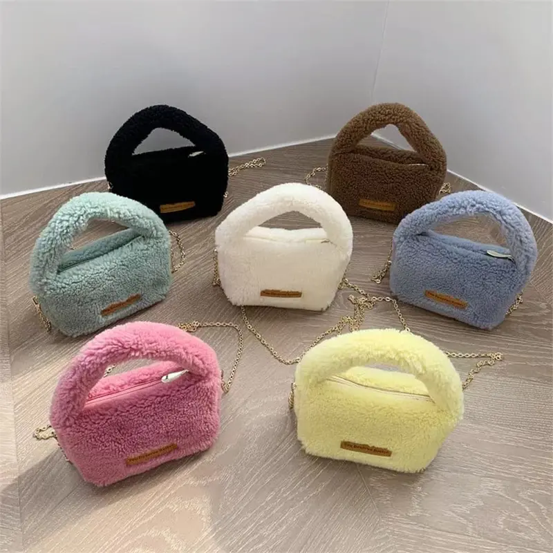 Ag Collective Fluffy Tote Women's Handbag 1