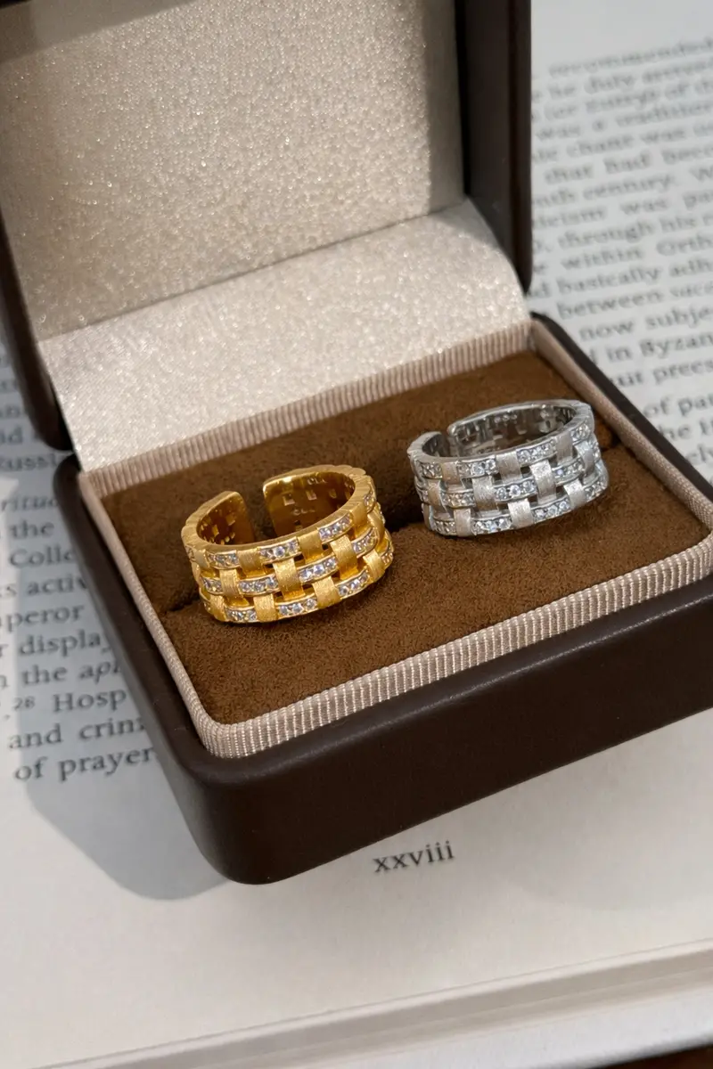 Ag Collective Jewelry · Lattice Radiance Ring 1