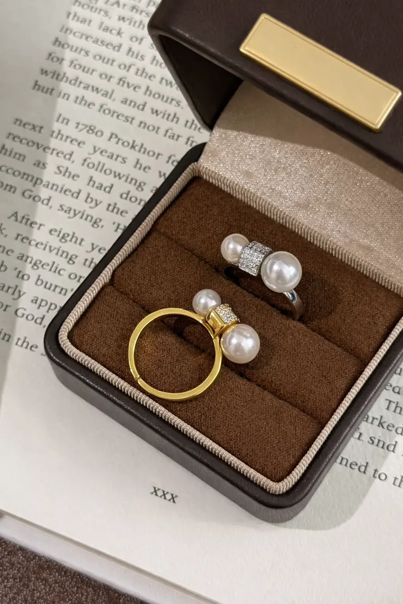 Ag Collective Jewelry · Pearl Embrace Ring 1