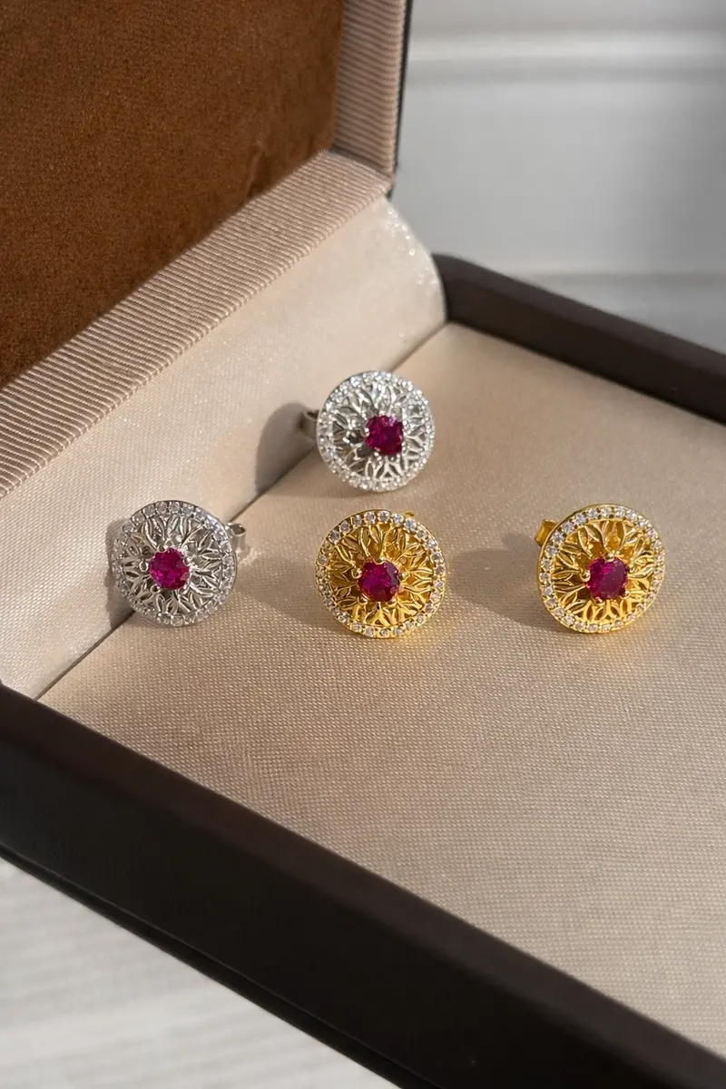 Ag Collective Jewelry – Crimson Halo Sunburst Stud Earrings 1