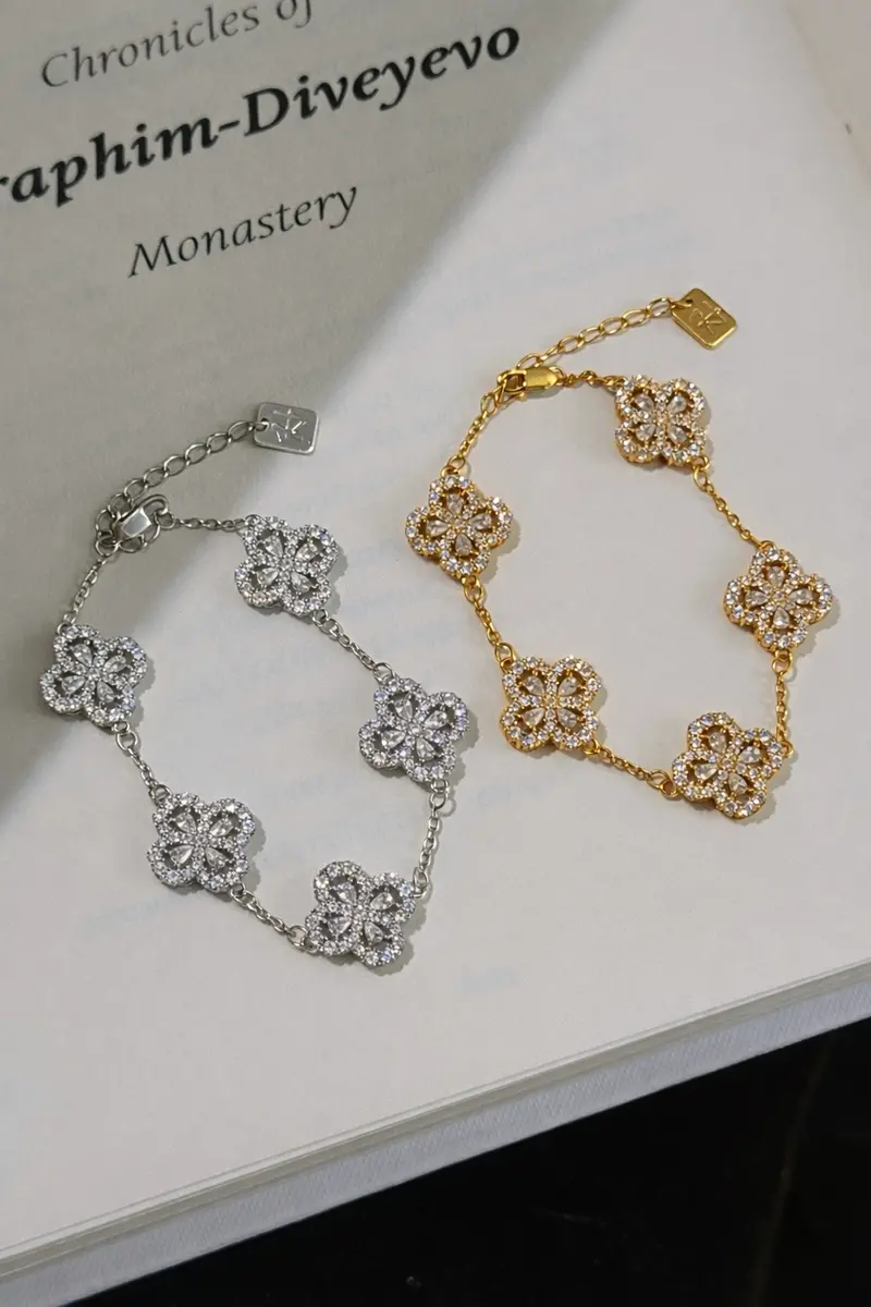 Ag Collective Jewelry – Crystal Clover Bracelet (Gold / Silver) 1