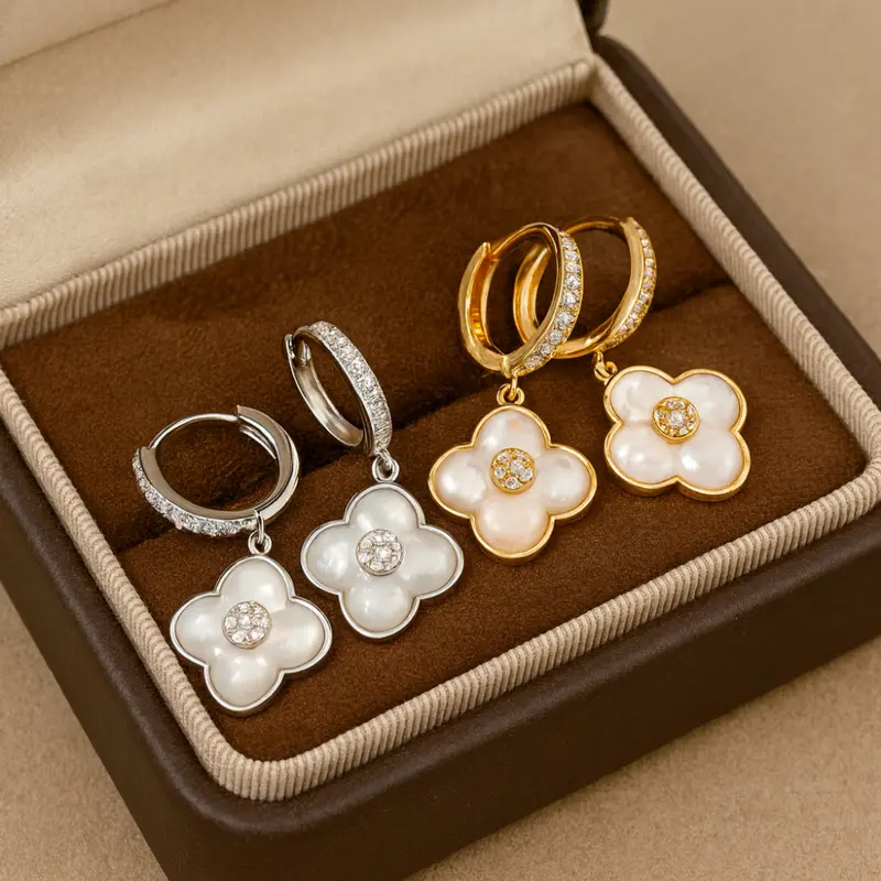 Ag Collective Jewelry – Lune Clover Pearl Drop Earrings 1
