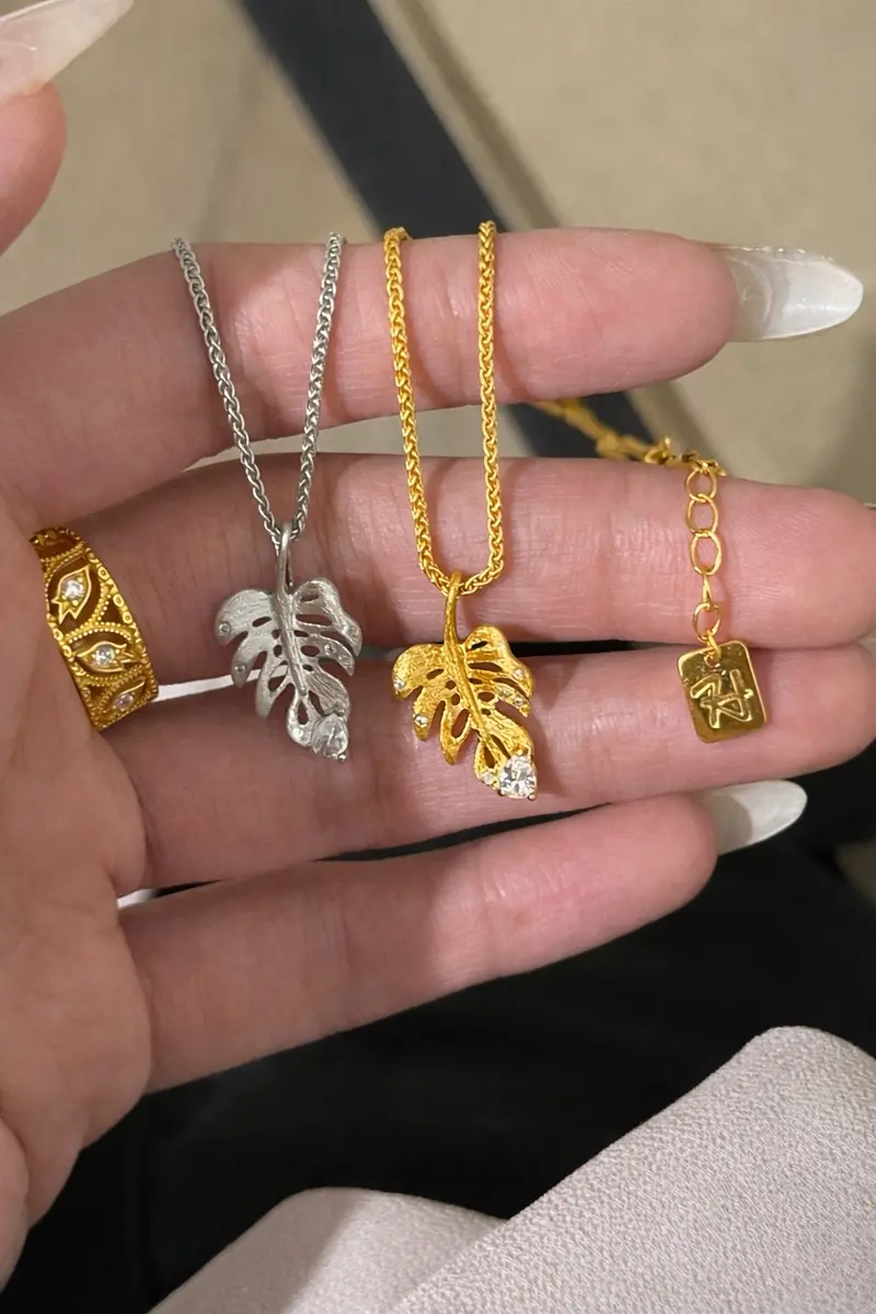 Ag Collective Jewelry – Verdant Grace Leaf Necklace 1