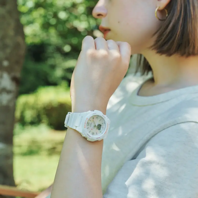 Casio Baby-G Bga-260Fl-7Adr White Resin Strap Women's Watch 2