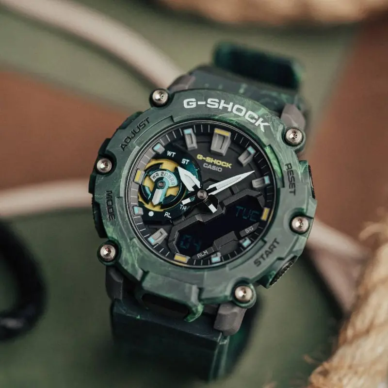 Casio G-Shock Ga-2200Mfr-3Adr Special Color Men Watch 2