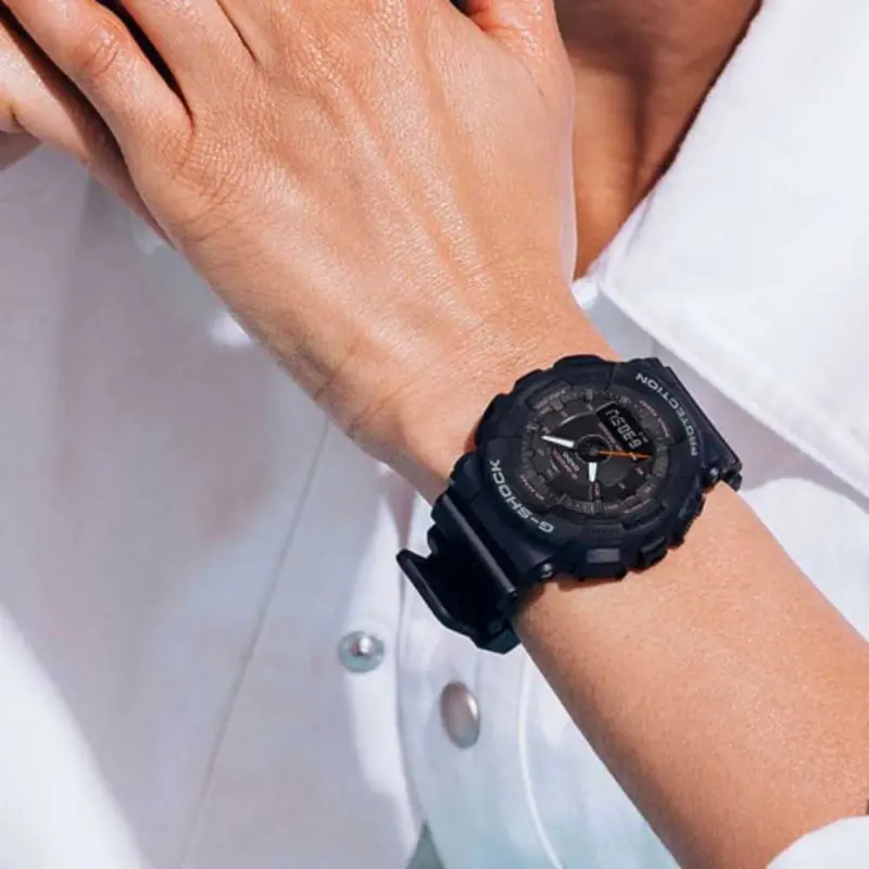 Casio G-Shock Gma-S130vc-1Adr Analog-Digital Unisex's Watch 2