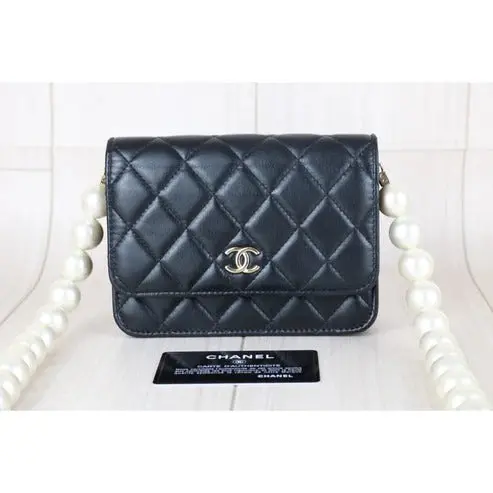 Chanel W25082803 Coco Mark Lambskin Pearl Chain Mini Woc16 Black Made In 2021-2022 (Very Good Condition) 1