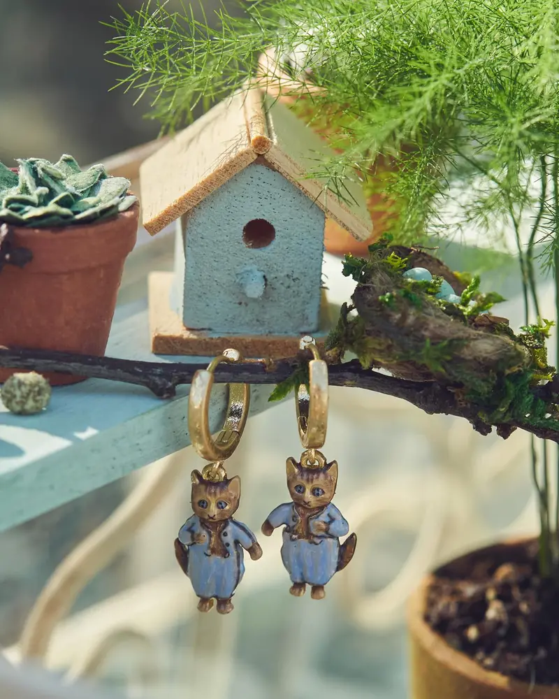 Fable England X Peter Rabbit Tom Kitten Earrings 2