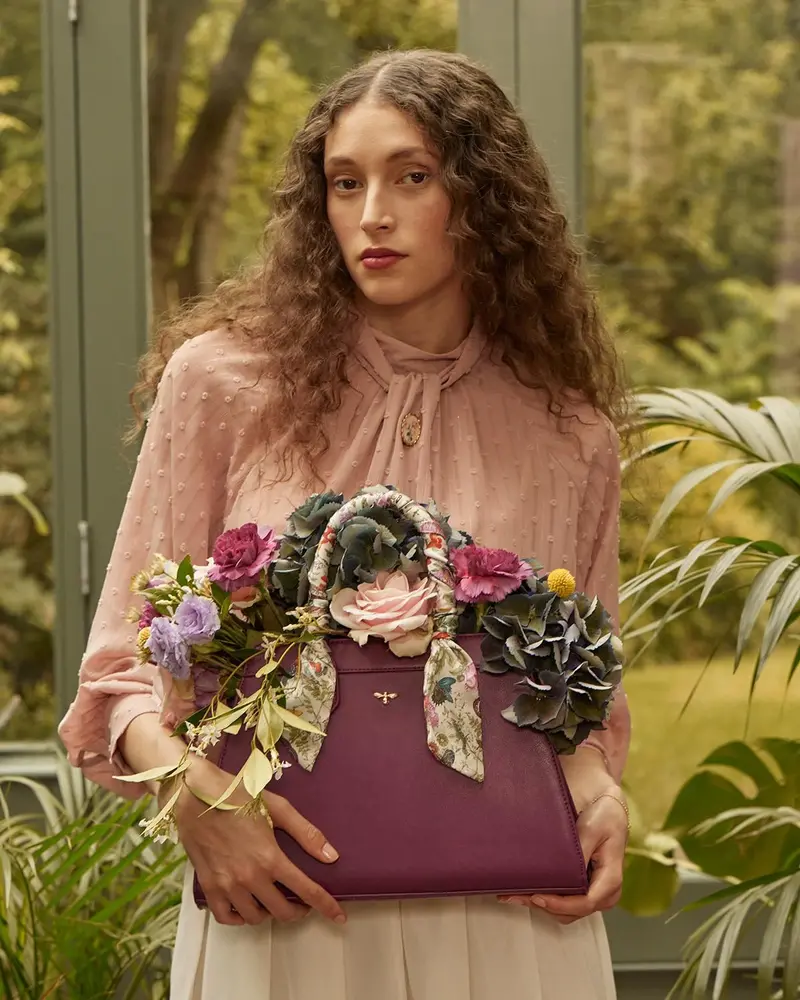 Floral Engravings Large Plum Tote 2