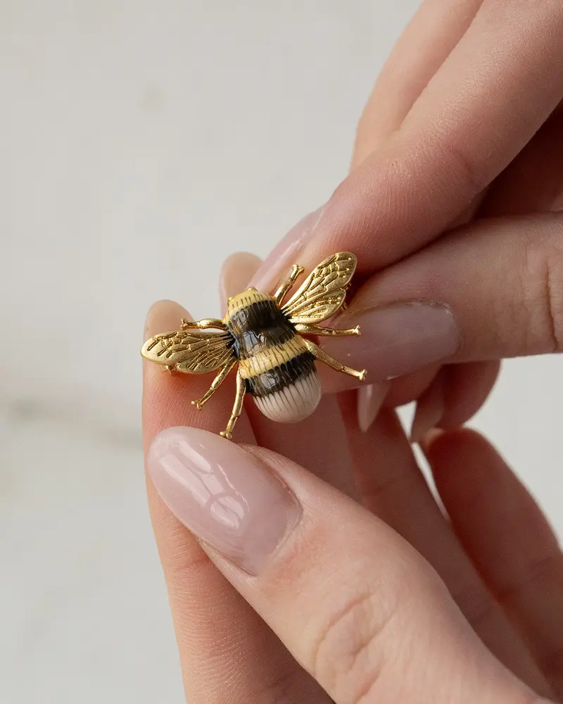 Gold Honey Bee Brooch 2