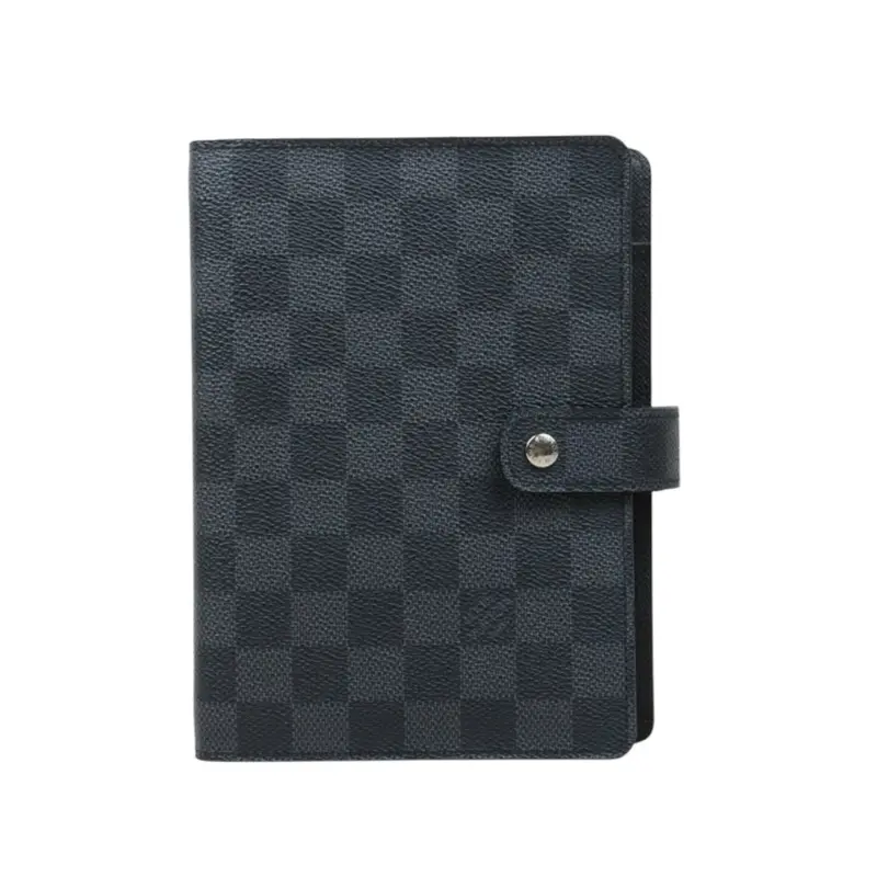 Louis Vuitton Q25021306 (Very Good Condition) 1