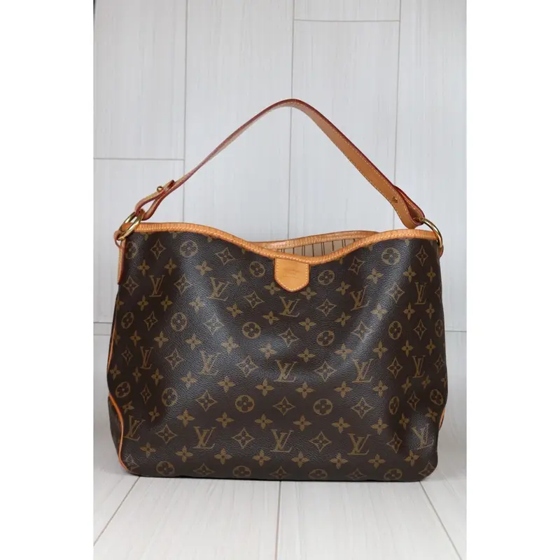 Louis Vuitton S24062801 (Good Condition) 2
