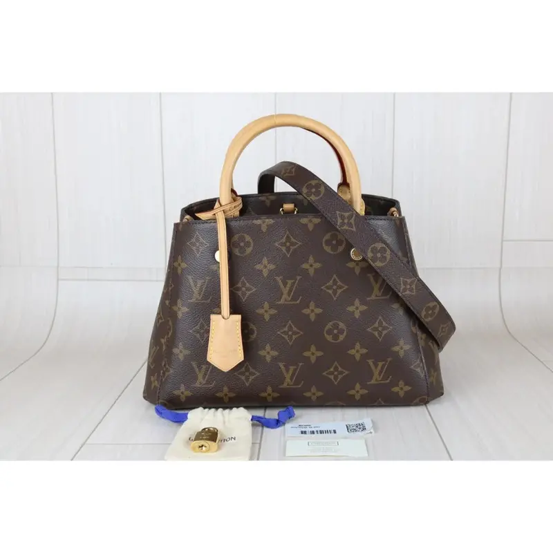 Louis Vuitton X25092208 (Very Good Condition) 2
