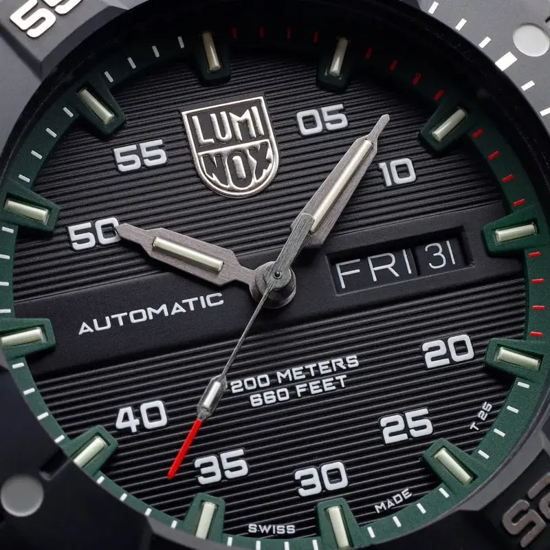 Luminox Master Carbon Seal Automatic Series - 3877 Green Rubber Strap Men Watch Lm3877 2