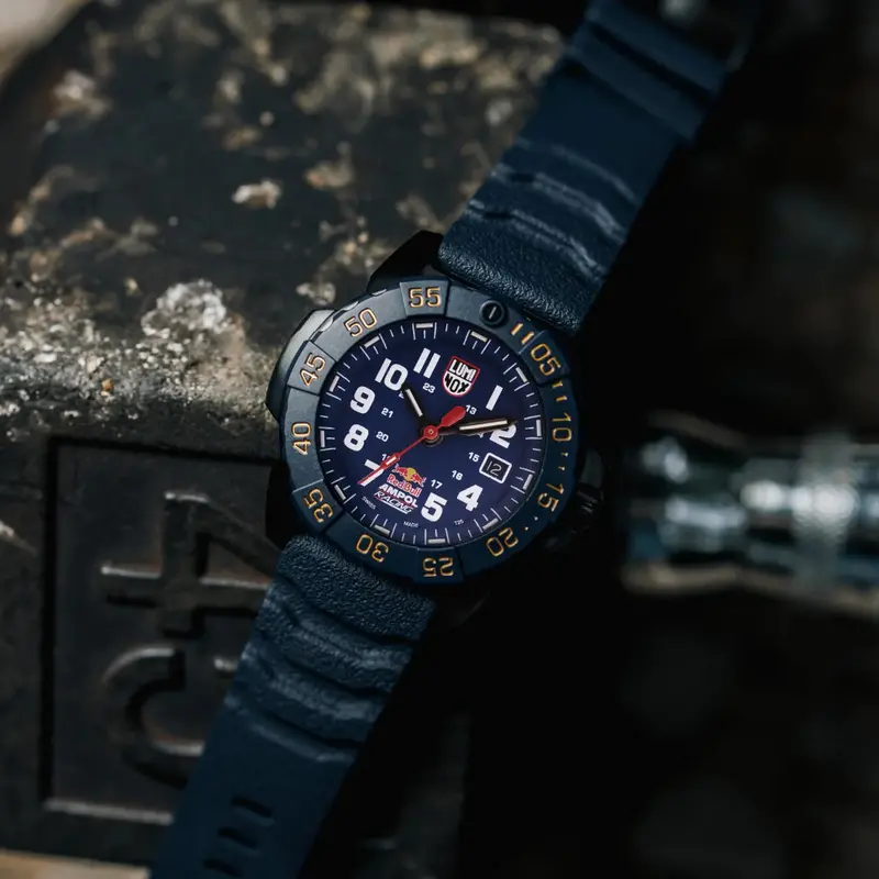 Luminox Red Bull Racing Navy Blue Rubber Strap Men Watch Lm3501.Arb.N 1
