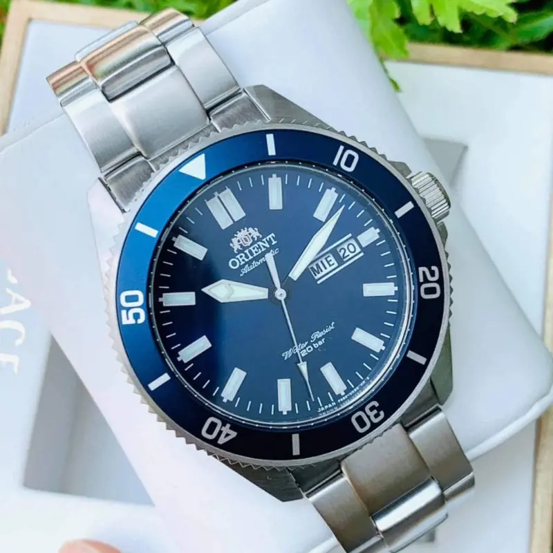 Orient Mako Iii Ra-Aa0009l09c Stainless Steel Men Watch 2