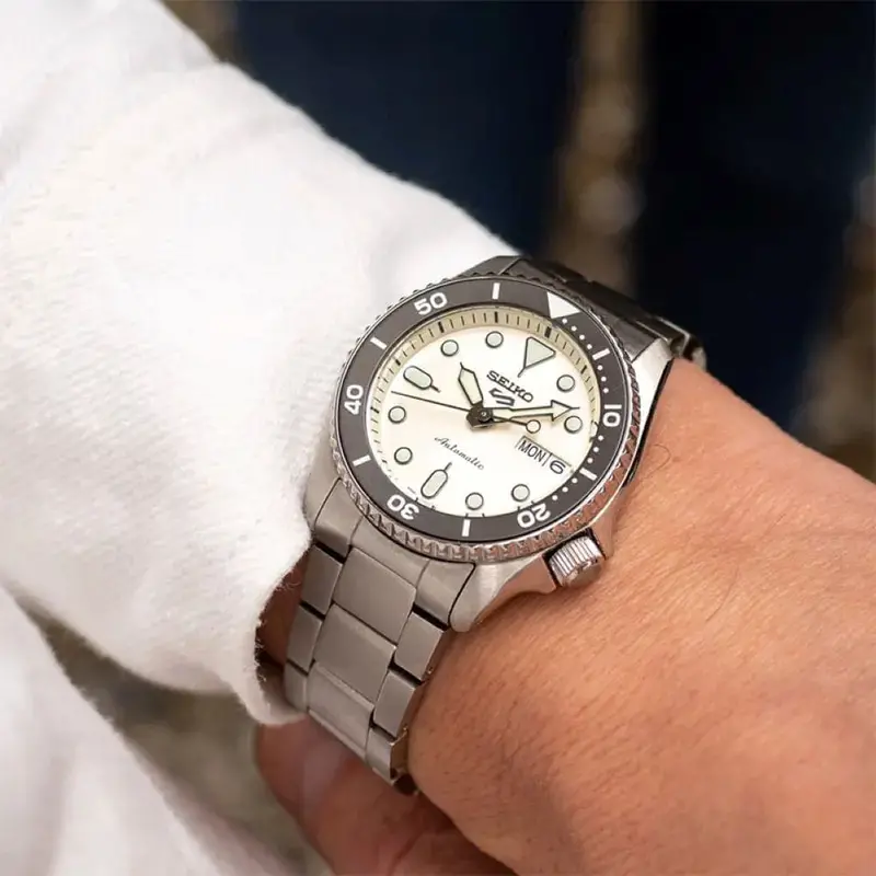 Seiko 5 Sports Silver Stainless Steel Strap Men Watch Srpk31k1p 2