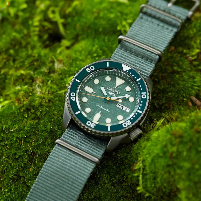Seiko 5 Sports Srpd77k1 Men's Watch 1