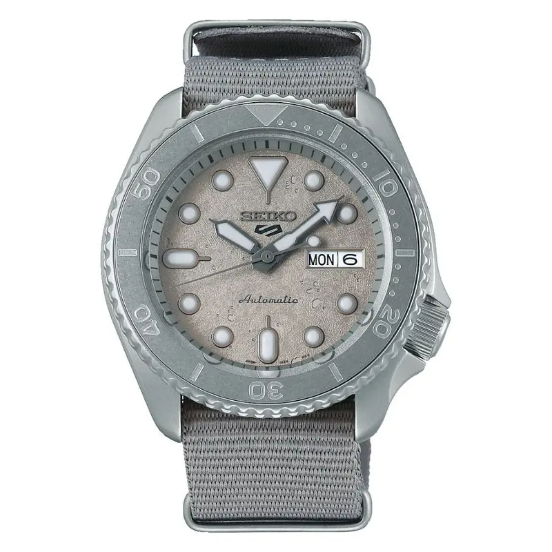 Seiko 5 Srpg61k1 International Edition Sports Style Automatic Mens' Watch 1
