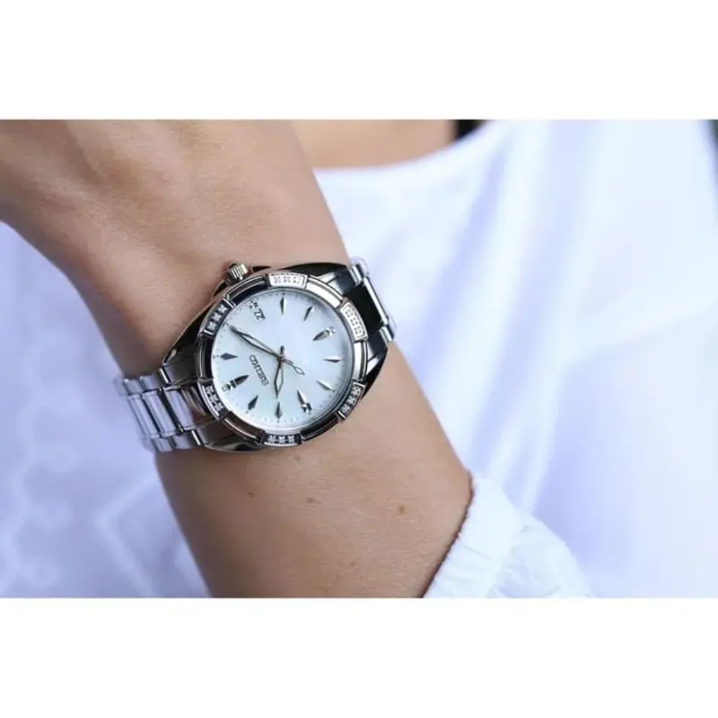 Seiko General Classic Skk883p1 Women's Watch 2
