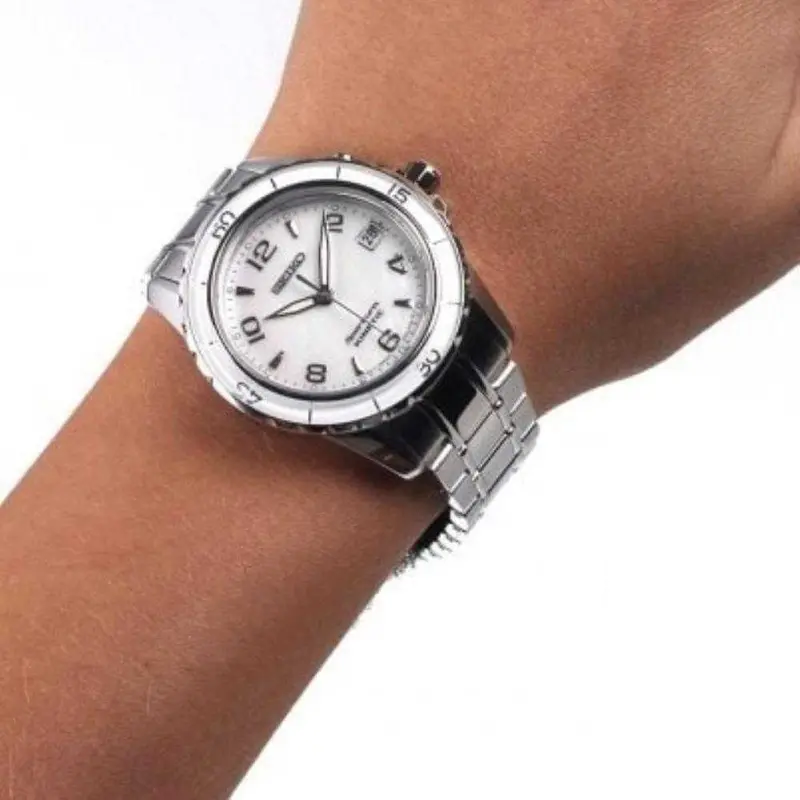 Seiko General Sportura Kinetic Ska879p1 Stainless Steel Women's Silver Watch 2
