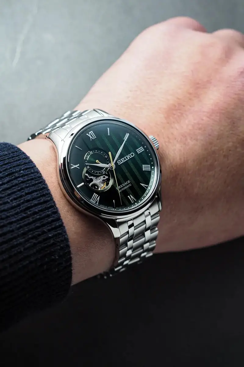Seiko Presage Green Dial Chrono-Look Silver Watch Ssa463j1 2