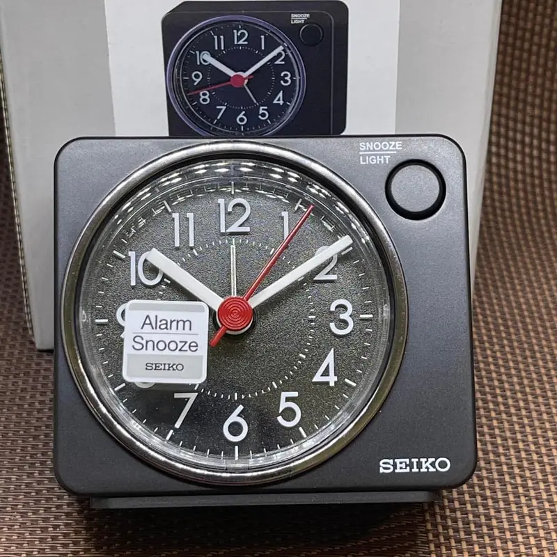 Seiko Qhe100kn Classis Rectangular Alarm Clock 2