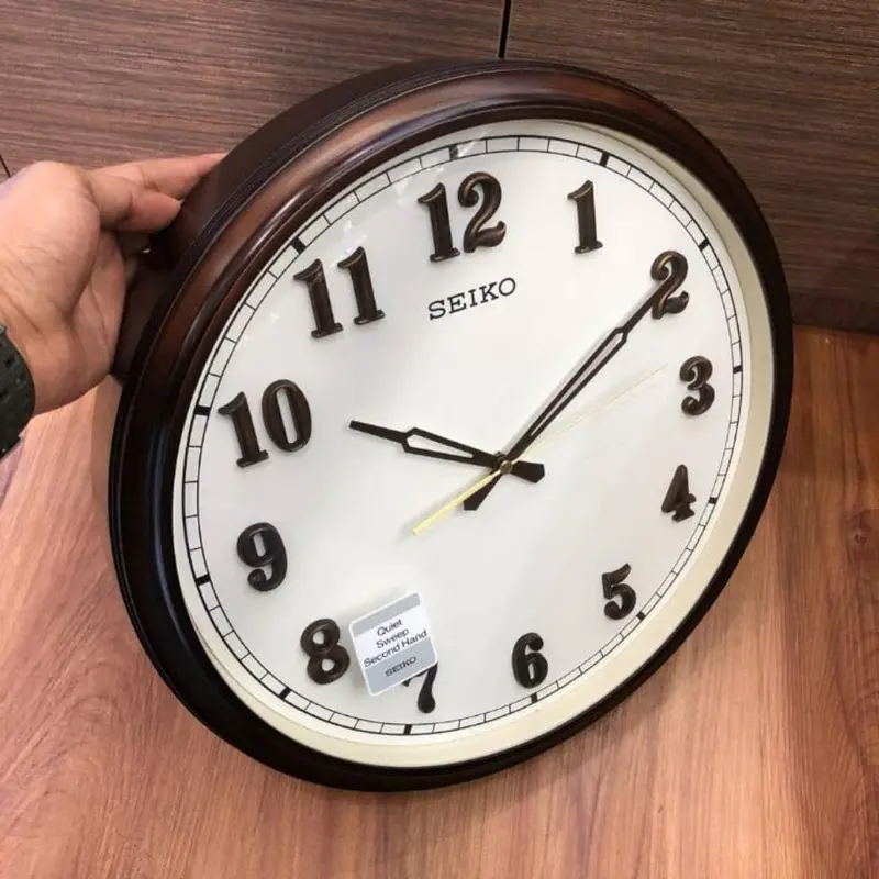 Seiko Qxa632bn Round Wall Clock 2