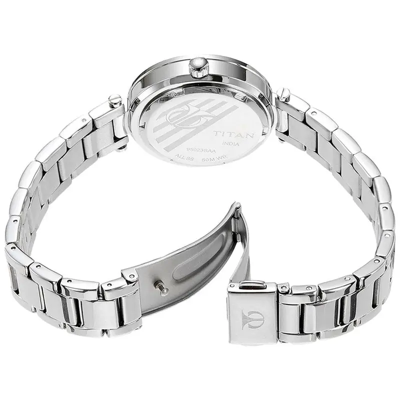 Titan 95023Sm01 Women's Watch 2