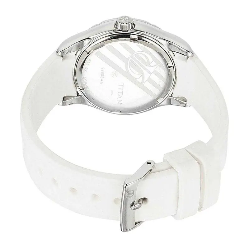 Titan Chronograph 9958Sp02 Women's Watch 2