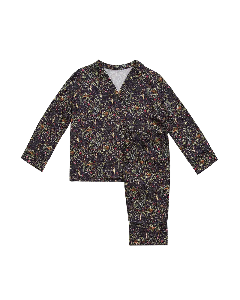 Wolf Garden Pyjamas 1
