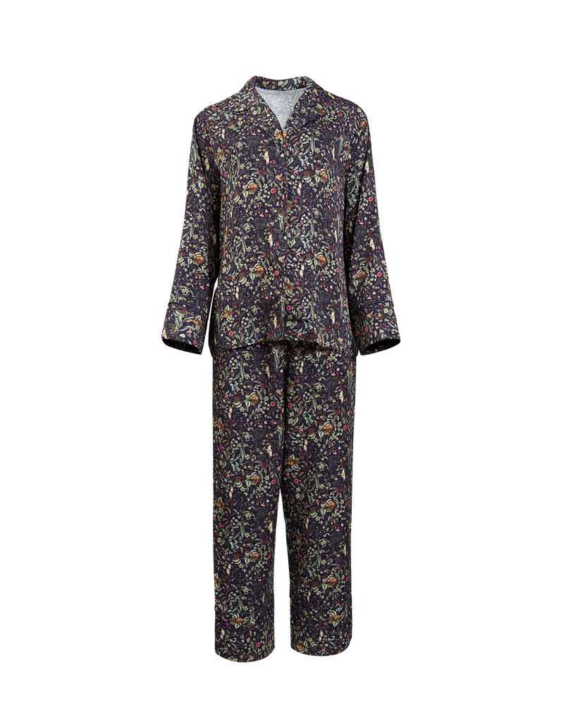 Wolf Garden Pyjamas 3