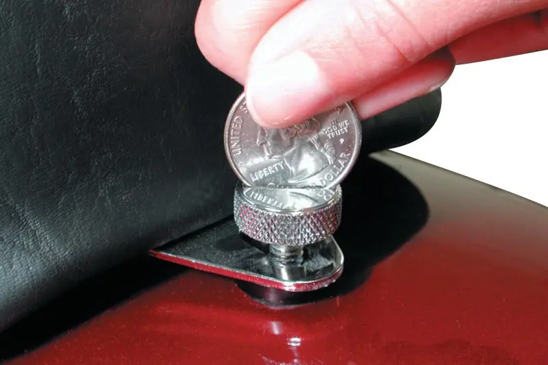 Mustang Harley Quarter-Turn Mounting Hardware (1/4-28 Thread) For Early Harley-Davidson Applications 1